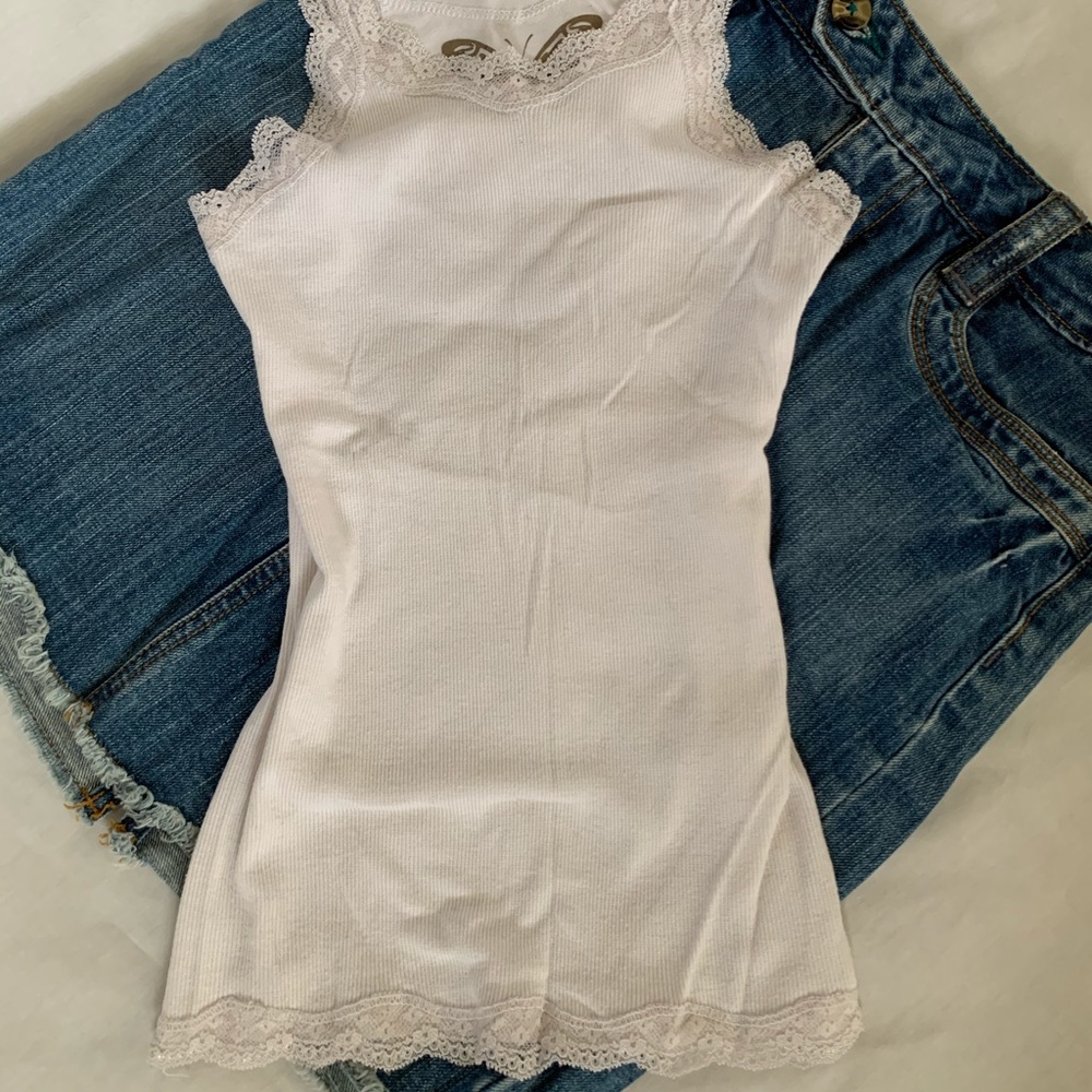 Cami - Picture 2 of 2